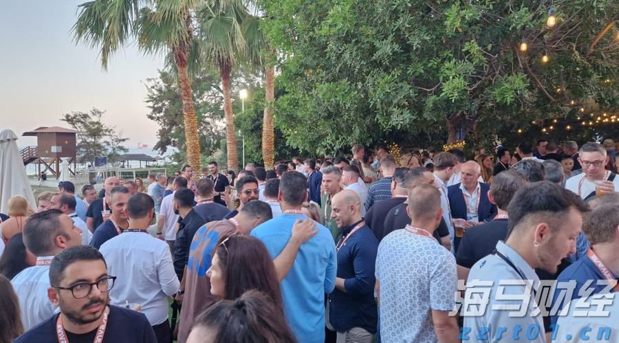 中方将持续优化入境政策 不断扩大免签国家范围